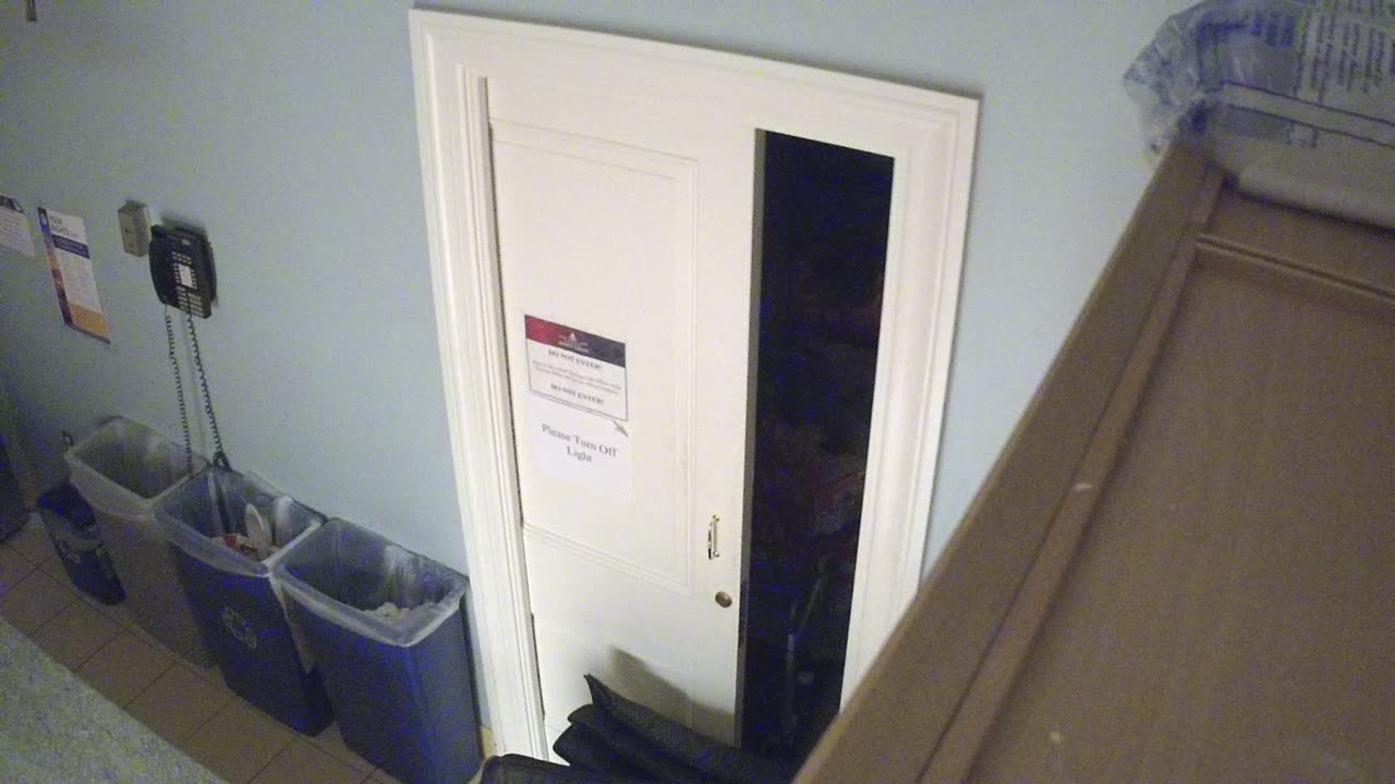 0364USCH03H325_2021-01-06_23h42min18s057ms.mp4