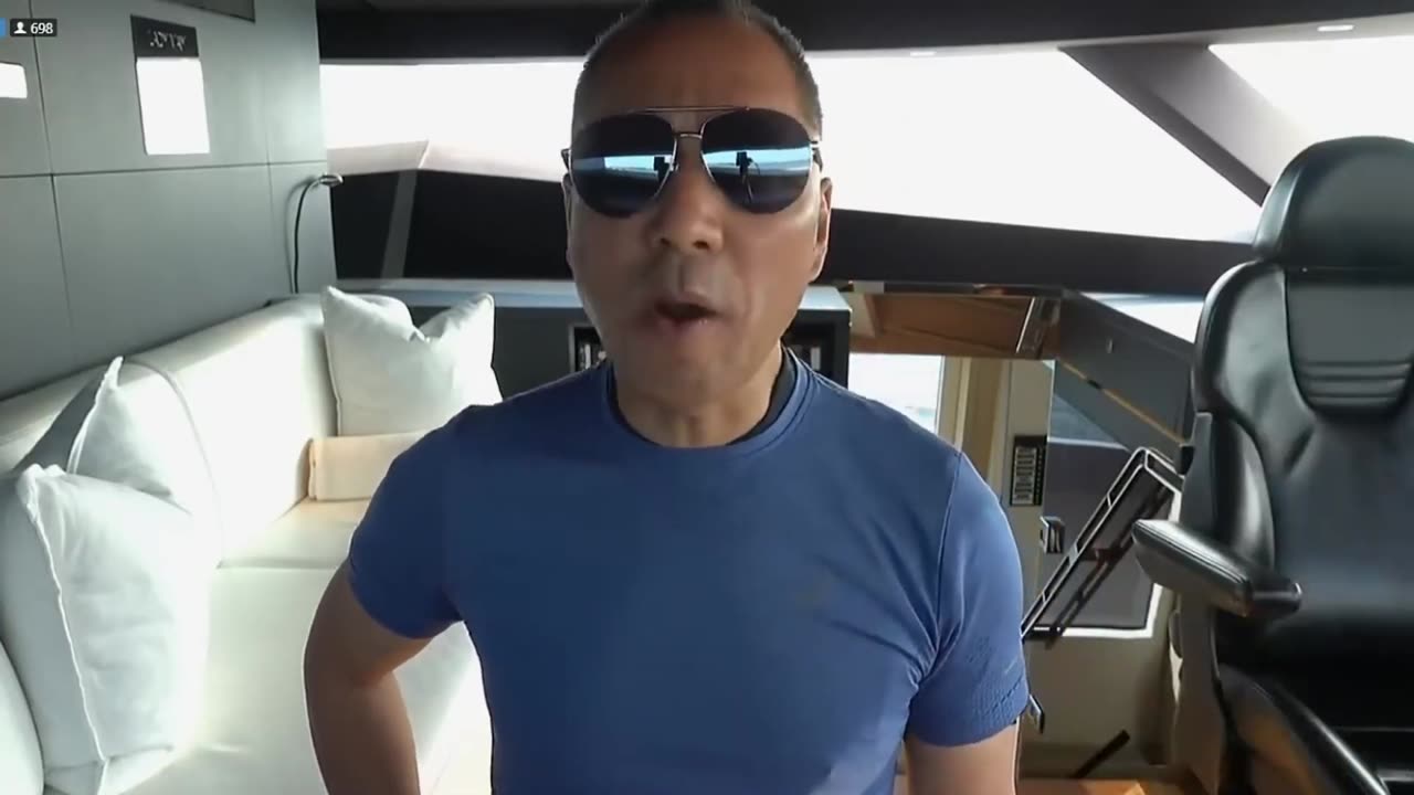 20191014文贵先生直播：游艇机舱报平安