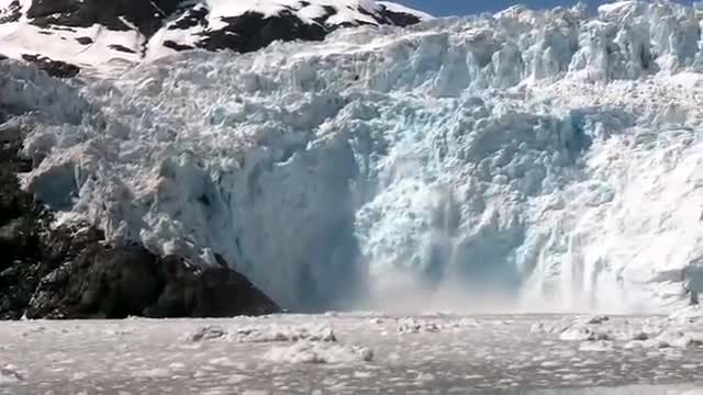 Glacier Calving, Huge Wave