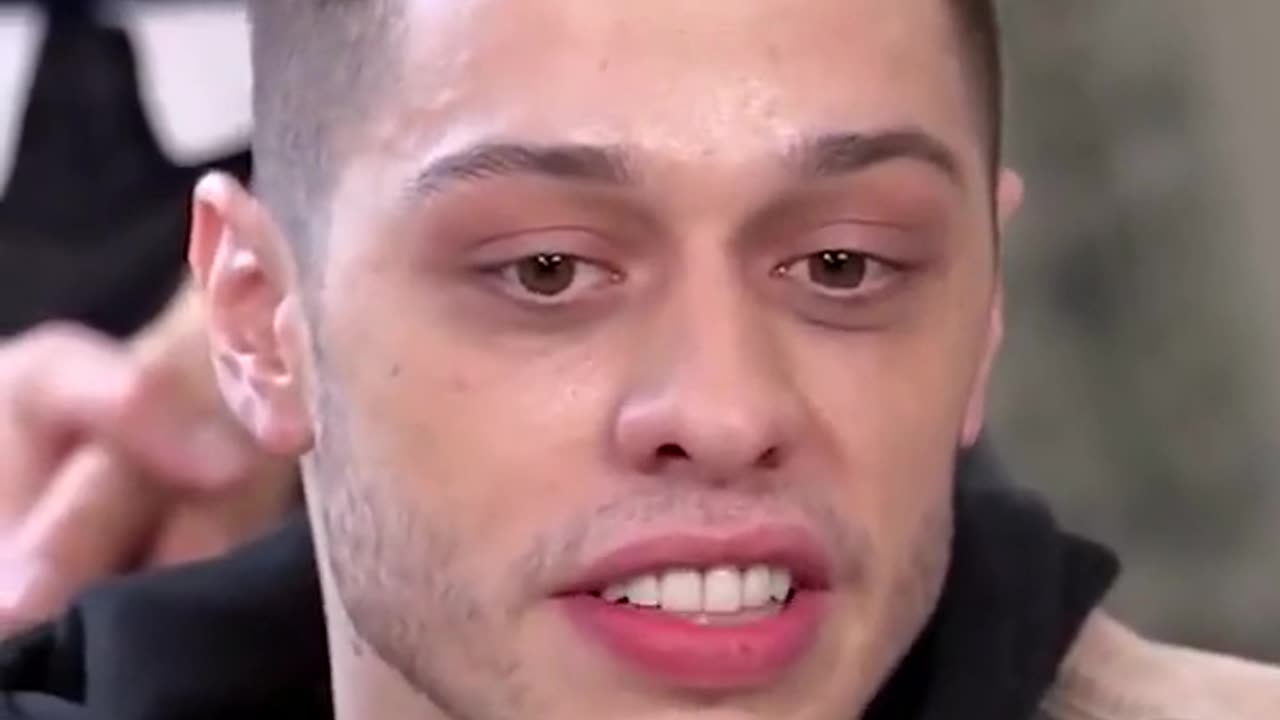 Kim Kardashian is hiding a new relationship! ❤️