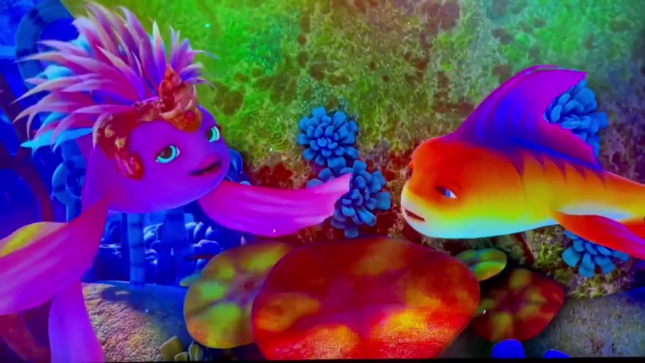 A Shark Named Troy Want to Kill whole small Fish Clan Movie Explained Hindi
