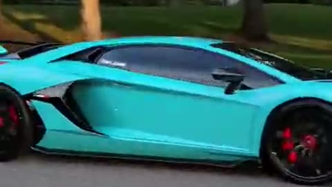 Lamborghini Aventador