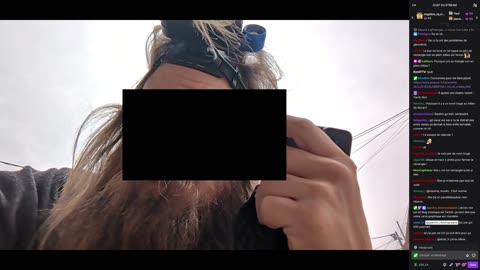 2023-03-31 (5bis) - C'est carré - Twitch Decheterie (version avec chat)