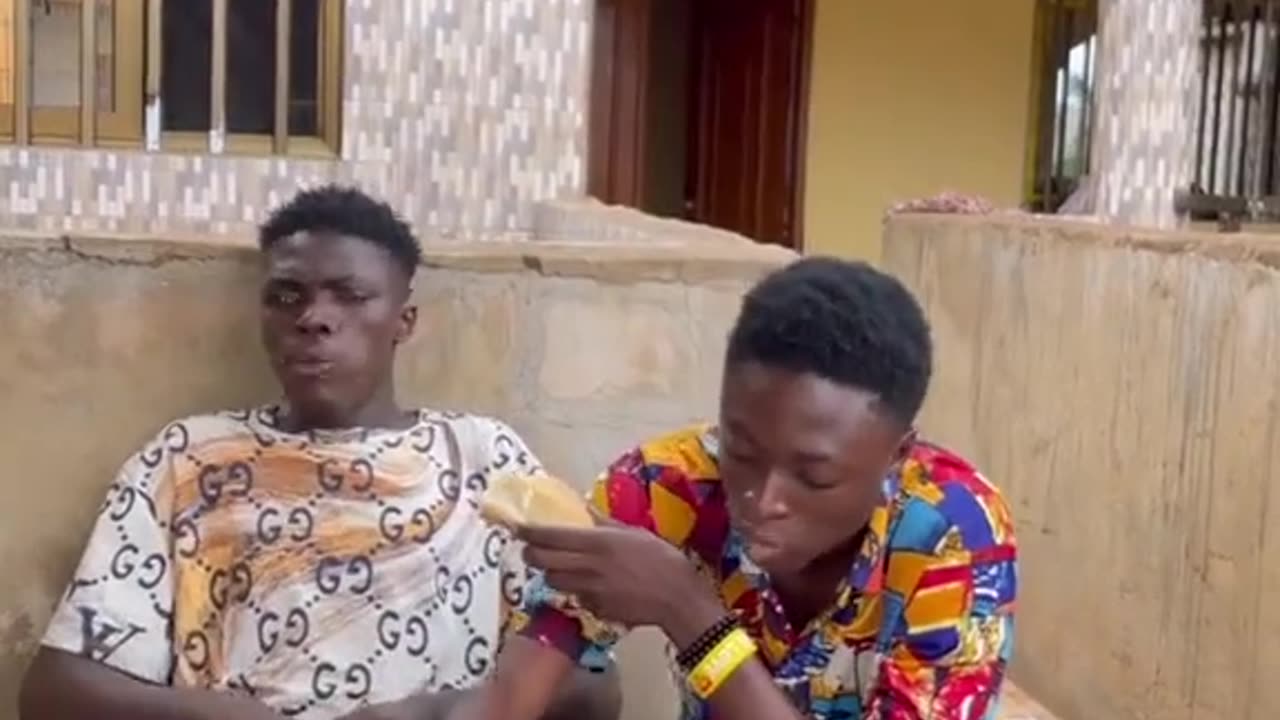 A story of foruit selling 😂 funny video #shorts #funnyvideo #funniestvideoFunnyJokes #comedy