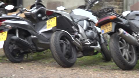 motorcycle | garage | workshop | raw 12