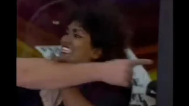 Funny video X Ray Machine at supermarket Prank