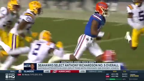 NFL Insider has EIGHT TRADES in the first round of the 2023 NFL Draft, according to CBS Sports HQ