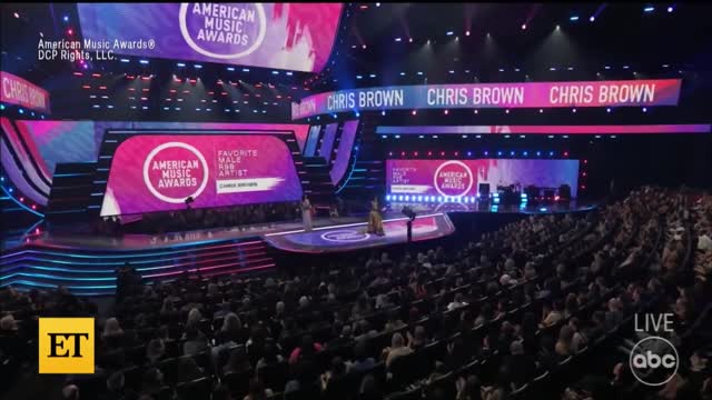 Kelly Rowland REACTS After AMAs Crowd BOOS Chris Brown