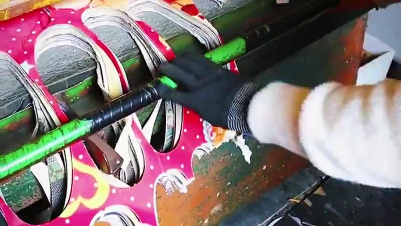 Shoe bottom production equipment - machinery make work easy - Routine Crafts