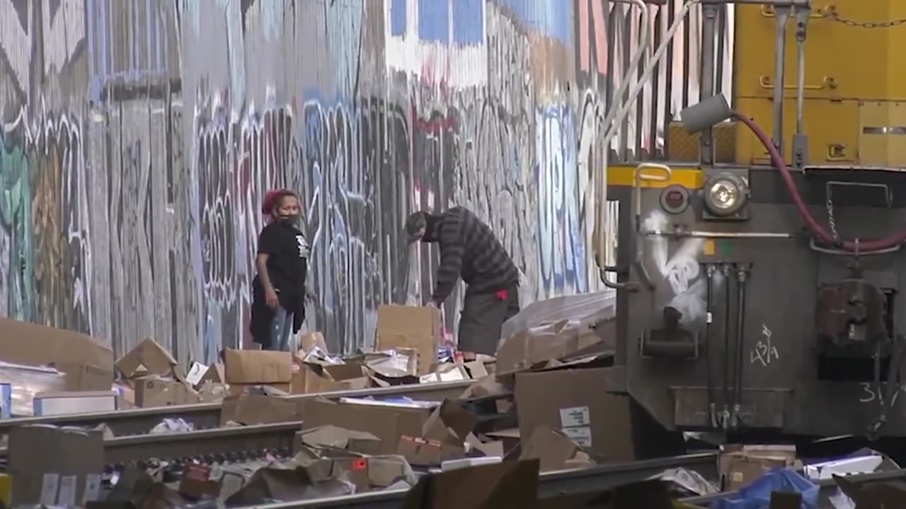 Tucker Carlson Originals - Suicide of Los Angeles Part 1
