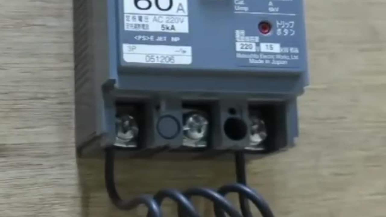 🔰Electrical short-circuit _ Amazing fire 💥