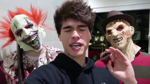 PARANORMAL GHOST PRANK ON FRIENDS!!
