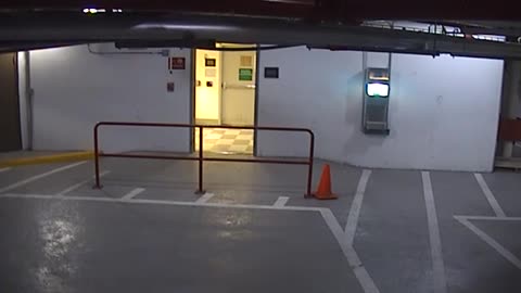 3409CHOBBANorthwestGarage_2021-01-05_16h00min01s837ms.mp4