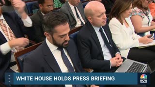 White House holds press briefing