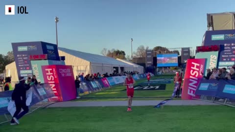 WATCH: Mbuleli Mathanga wins the Two Oceans half marathon