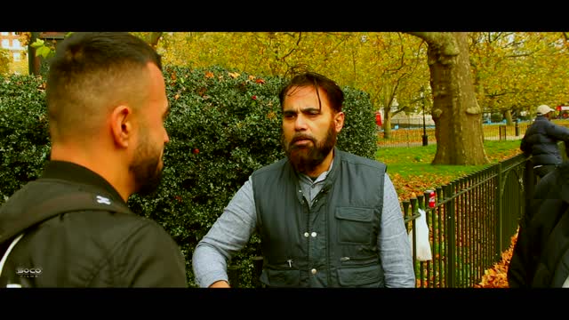 Ex Muslim asking how to trust Islam! | Speakers Corner