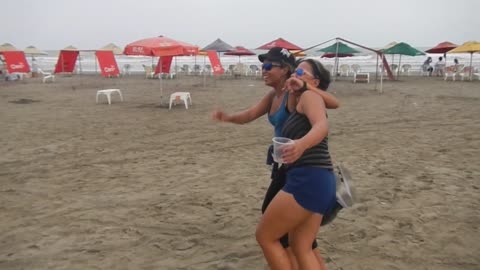 SANDRA, NIDIA, MIKE FROLIC AT CARTAGENA BEACH 2014