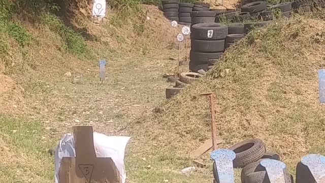 Glock 17 Shooting at 100 Meters