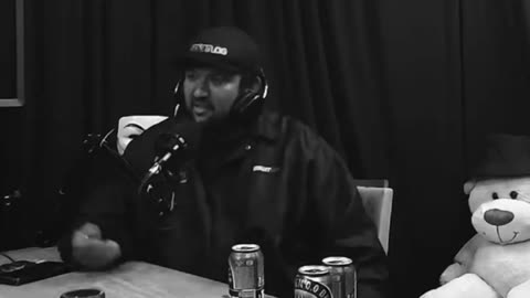 SAI FORA TIOZAO - 100 MONOPOLIO PODCAST