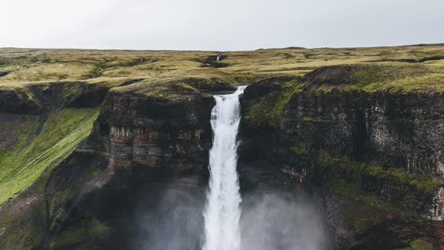 Haifoss Waterfall Loop Video Free To Use (No Copyright)