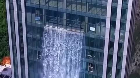 Artificial waterfall