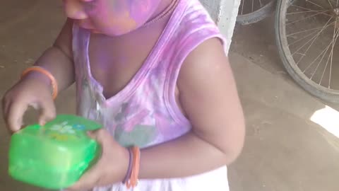 Holi video baby