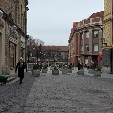 Harju Street | Tallinn Old Town | Estonia | UNESCO World Heritage | Baltics #tallinn #estonia