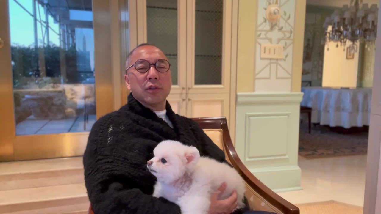 20221202文贵先生GETTR¹：尊敬的战友们好！睡觉前先给大家录一段视频，乱聊一下，免得国内战友，因为看不到我视频，睡不着而我睡的太晚！