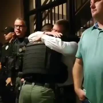 Perro policía pierde la vida en Nochebuena en el acto más heróico por proteger a sus compañeros