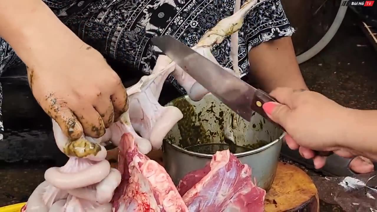Unique dishes made from animal organs