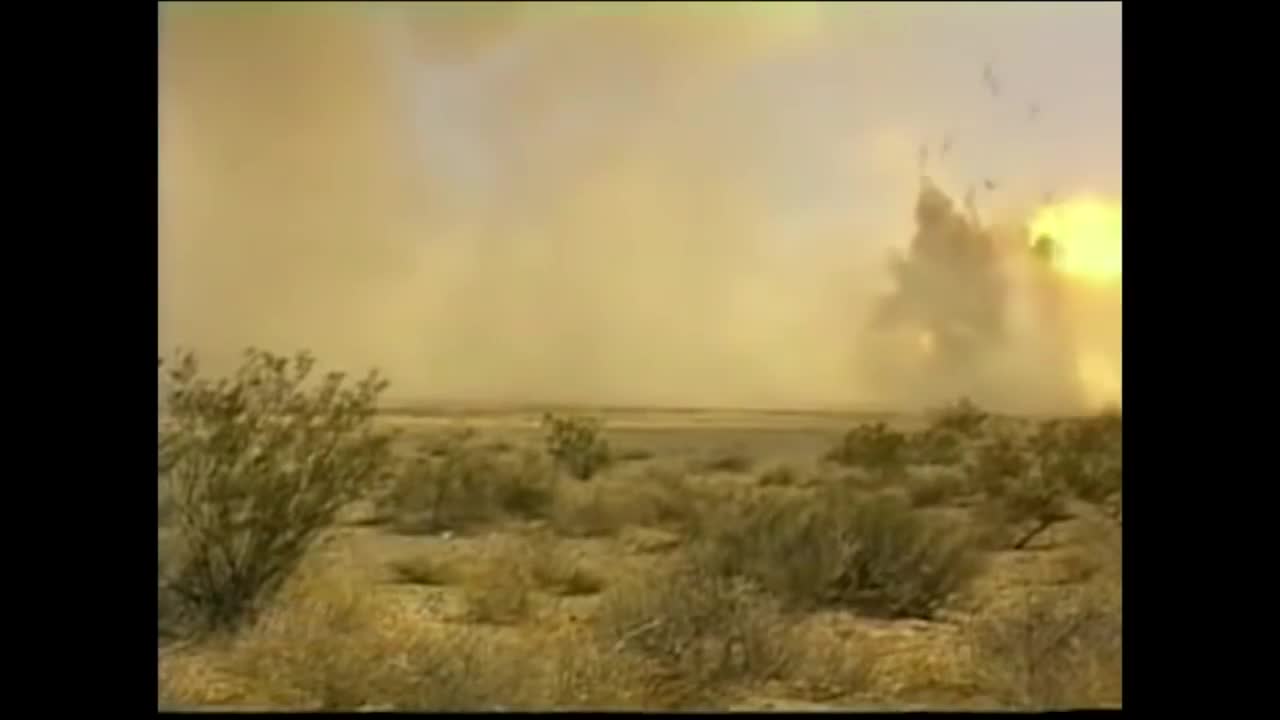 Stunning Video of B-1 Lancer in Action • Takeoff & Landing [Training Footage]5