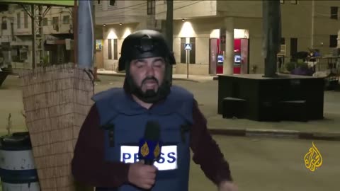 Al Jazeera crew withdraws from the scene, gunfire