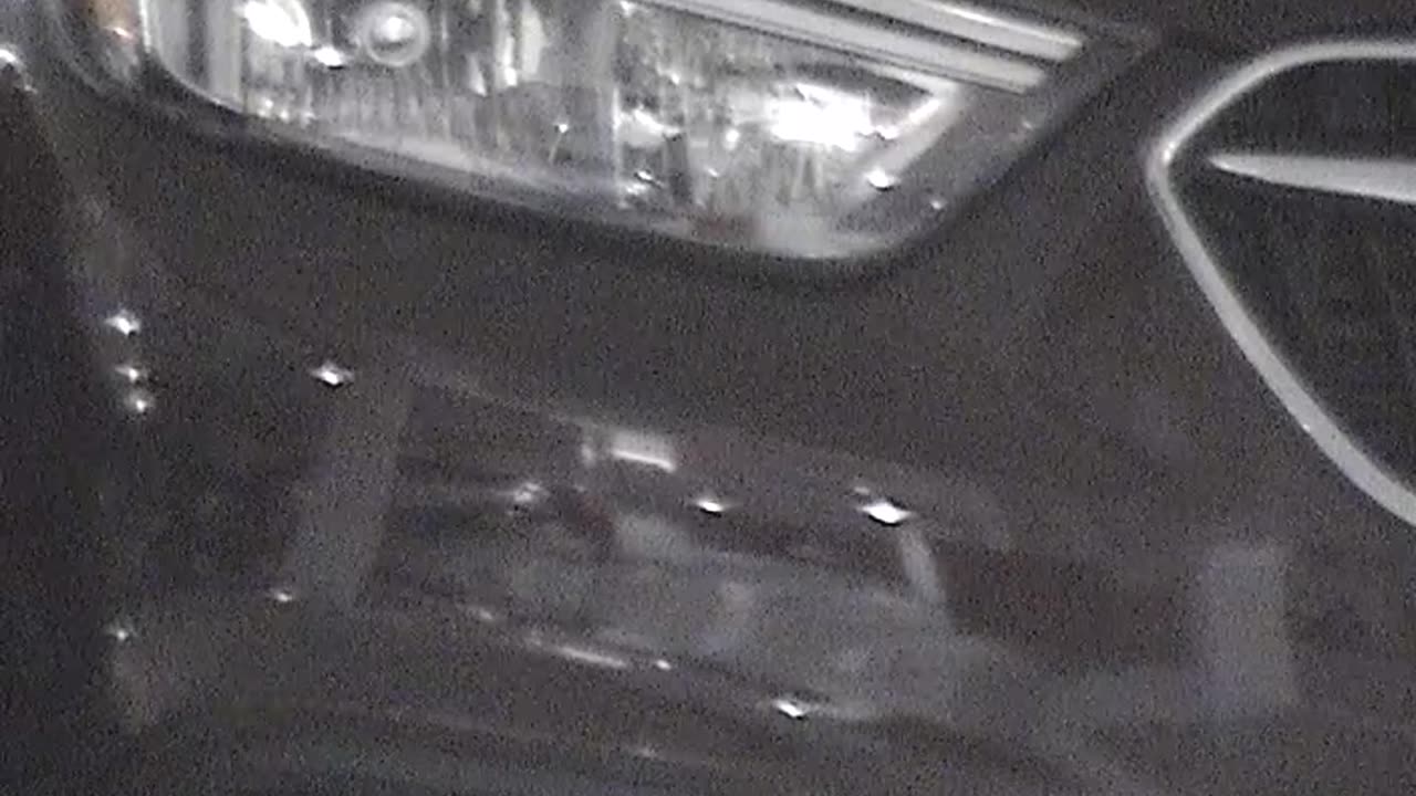 6142RHOBG2G201ABLobbyEntry_2021-01-06_10h20min02s083ms.mp4