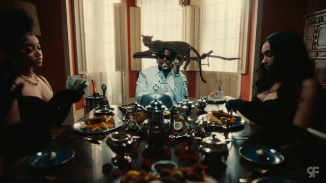 Lil Wayne - OTW ft. Gucci Mane & MoneyBagg Yo (Music Video)