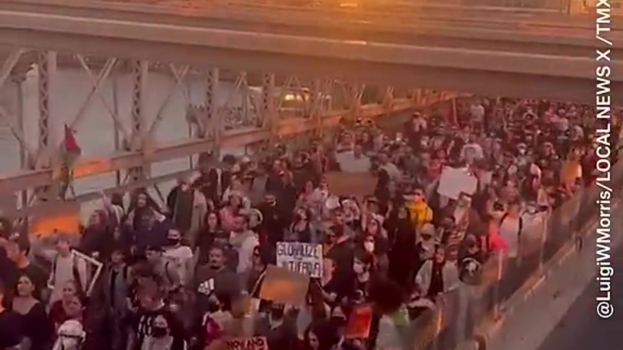March supporting Palestine