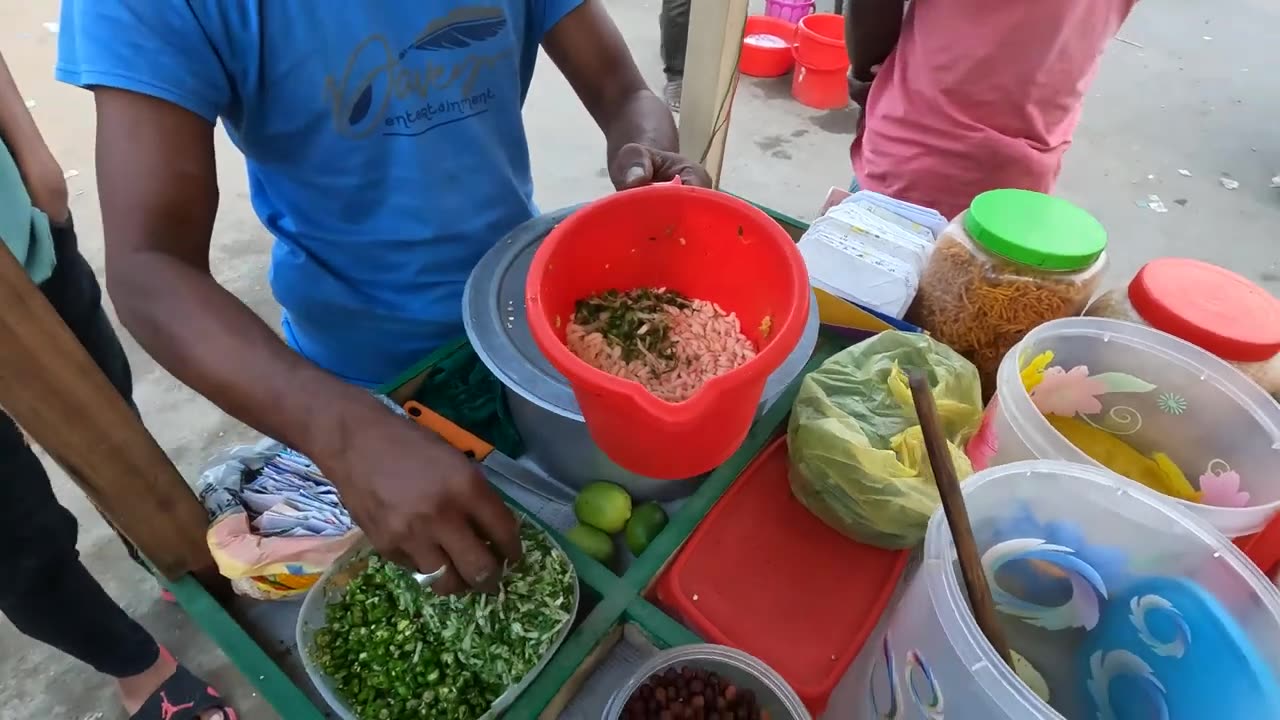 The King of Special Jal Murri Maker at Jp - BD Street Food