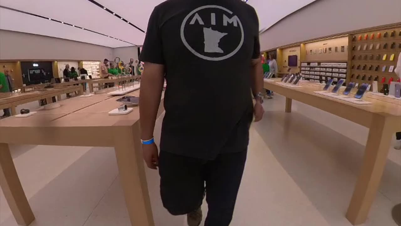 Apple Store Tour 2023