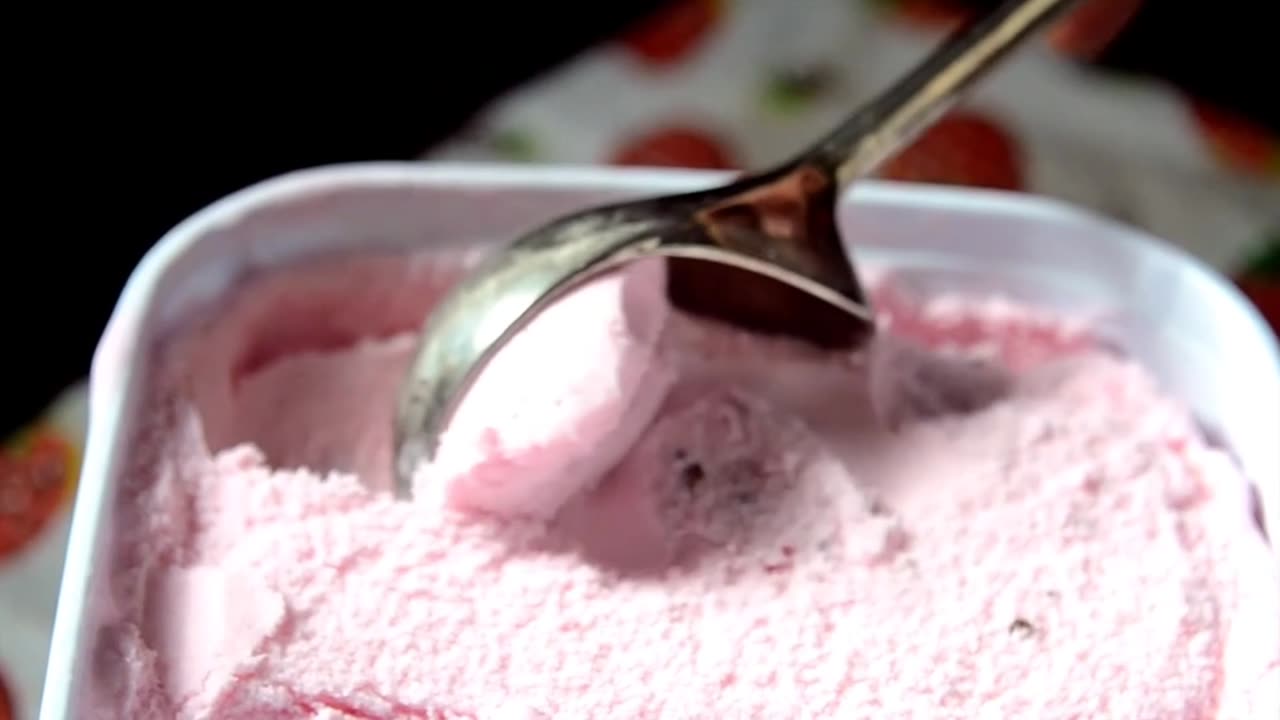 Sweet Strawberry Ice Cream