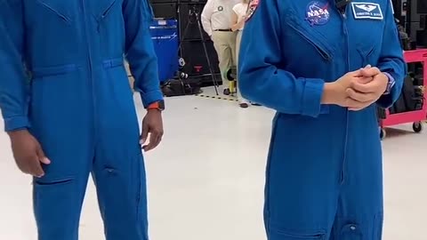 Artemis II Astronauts’ First Look at Their Lunar Spacecraft