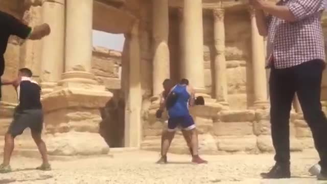 Aussies boxing in Palmyra 2