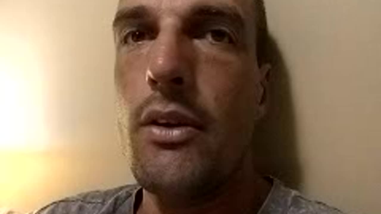 PHONY REAL ESTATE AGENTS 2.