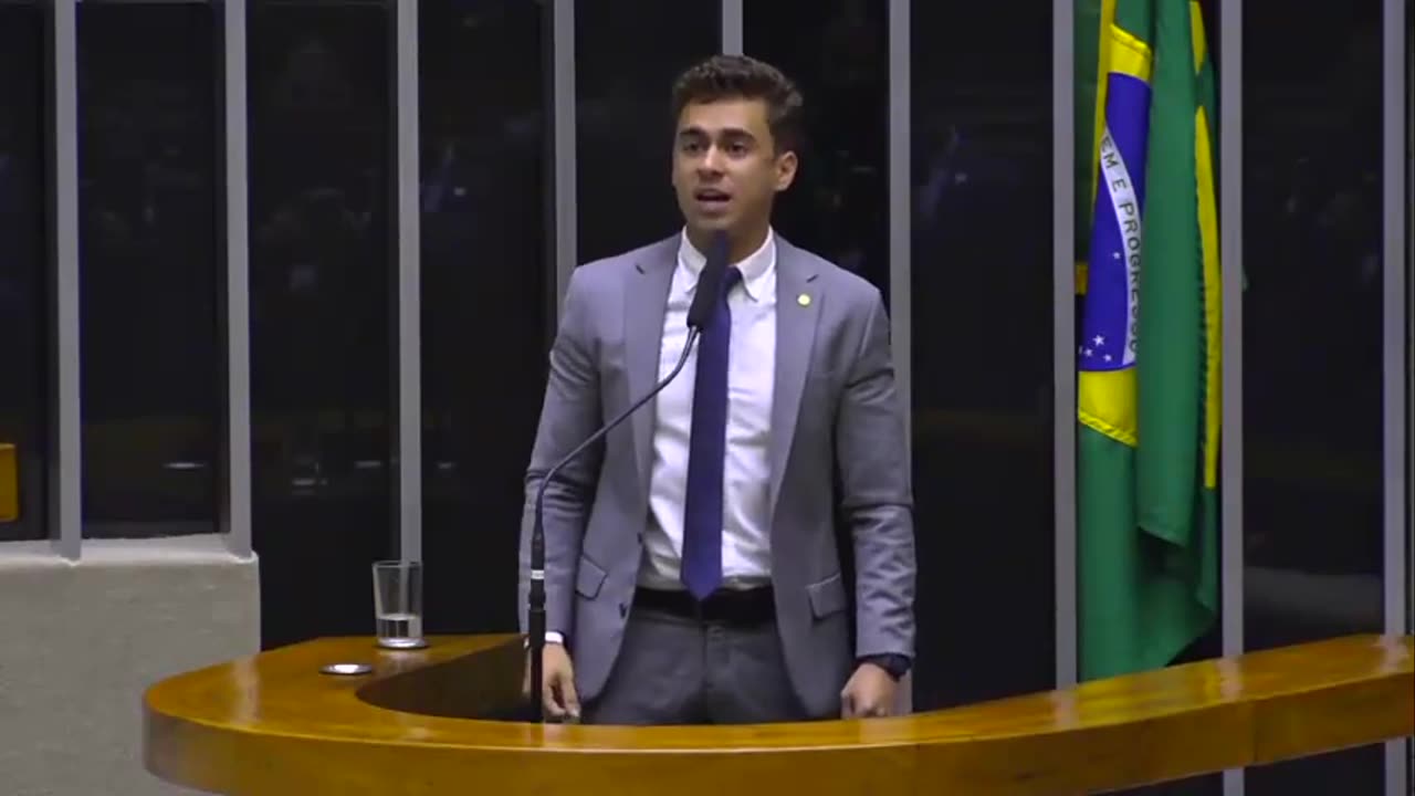 NIKOLAS DÁ DISCURSO FORTE E EMOCIONANTE CONTRA ABORTO