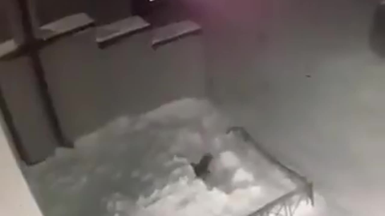 A 6-year-old girl falls 40 feet from a balcony and lands in snow pile