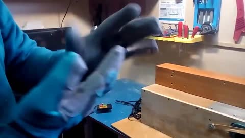 HACKS IDEAS - фуганок из электро рубанка Макита 1911