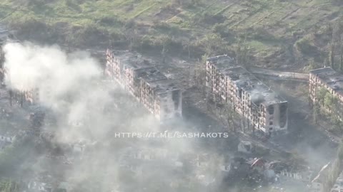 Ukraine War - Epic panoramic footage of the battles