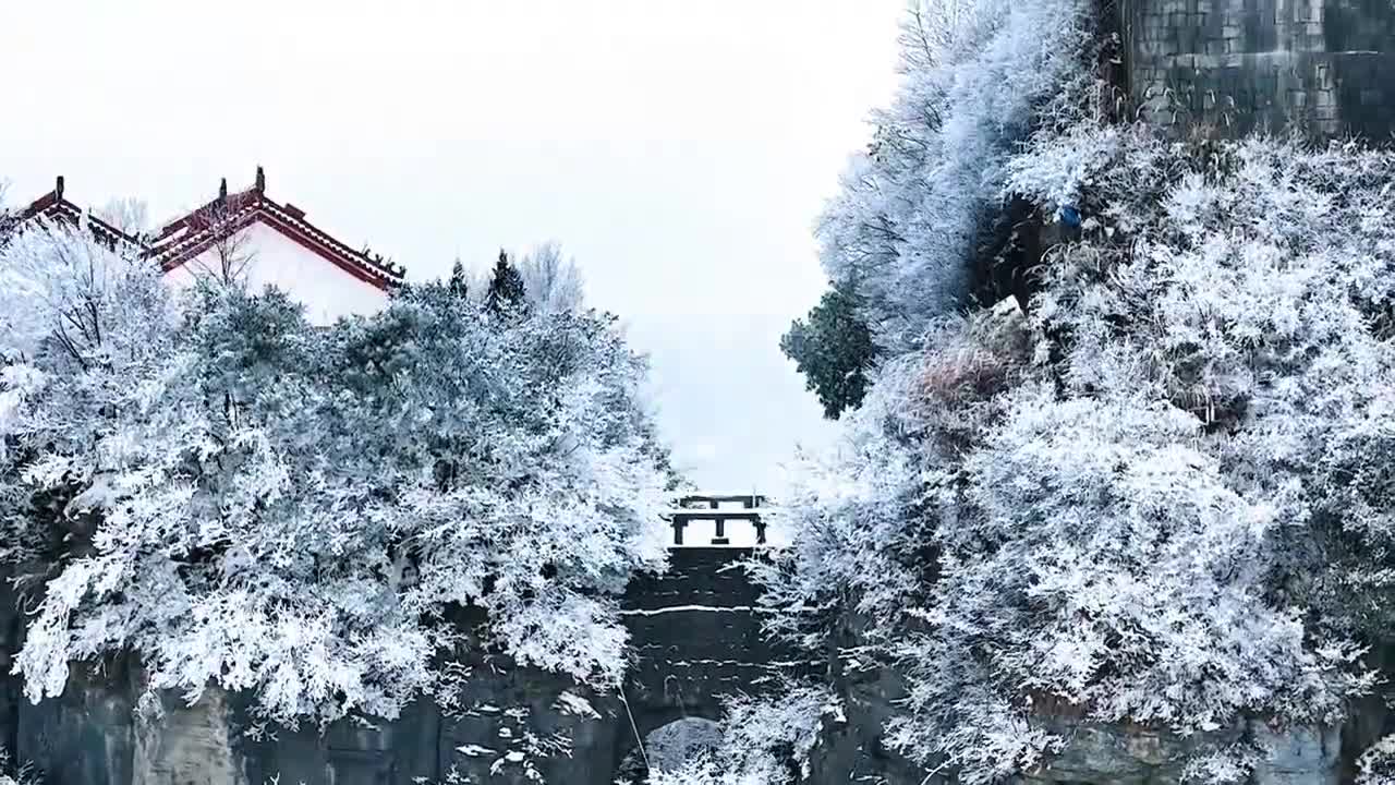 Yichang Tianzhu Mountain Scenic Spot #shorts #beautifulworld #beautifulview #snowvalley