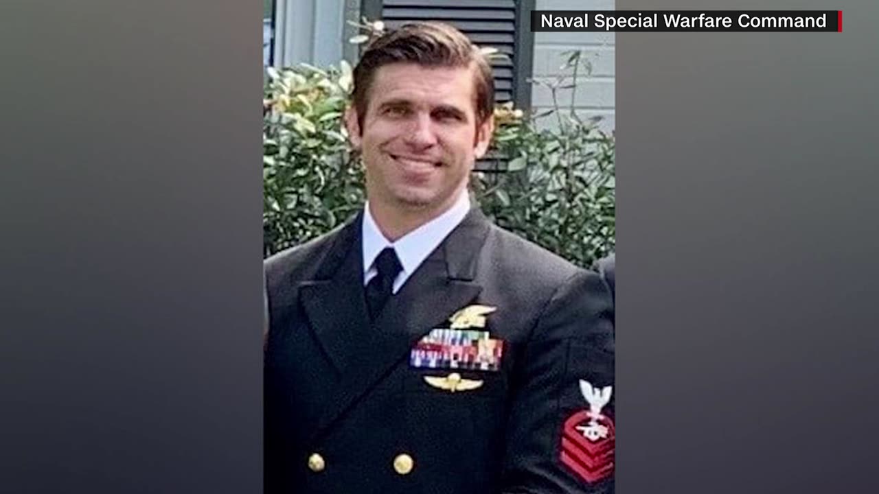 Navy SEAL dies in free-fall parachute training accident