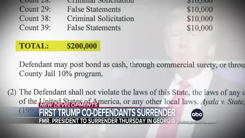 Trump announces he will surrender..