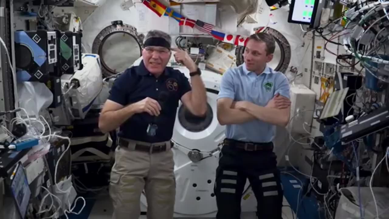 The science of NSA. Space X crow 6