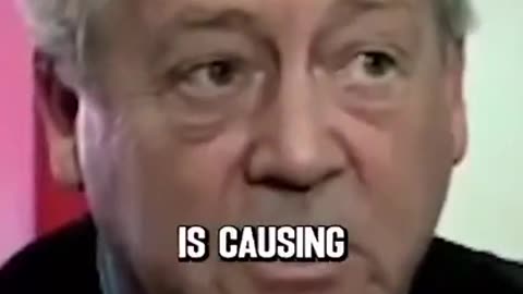 GMO ADVOCATE SAYS THAT GLYPHOSATE IS SAFE 💦 🤣 REFUSES TO TAKE A SIP